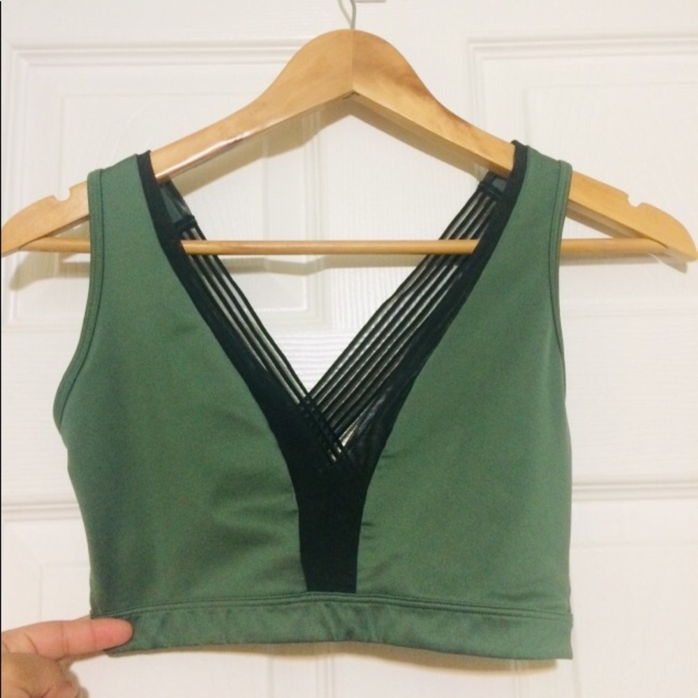 🏃‍♀️Victoria’s Secret Sports Bra🏃‍♀️